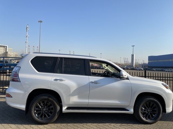 2023款雷克萨斯GX460 展车实拍