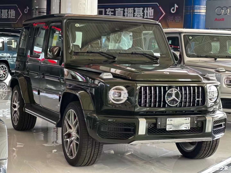 奔驰G级加版促销209万起 欢迎试乘试驾