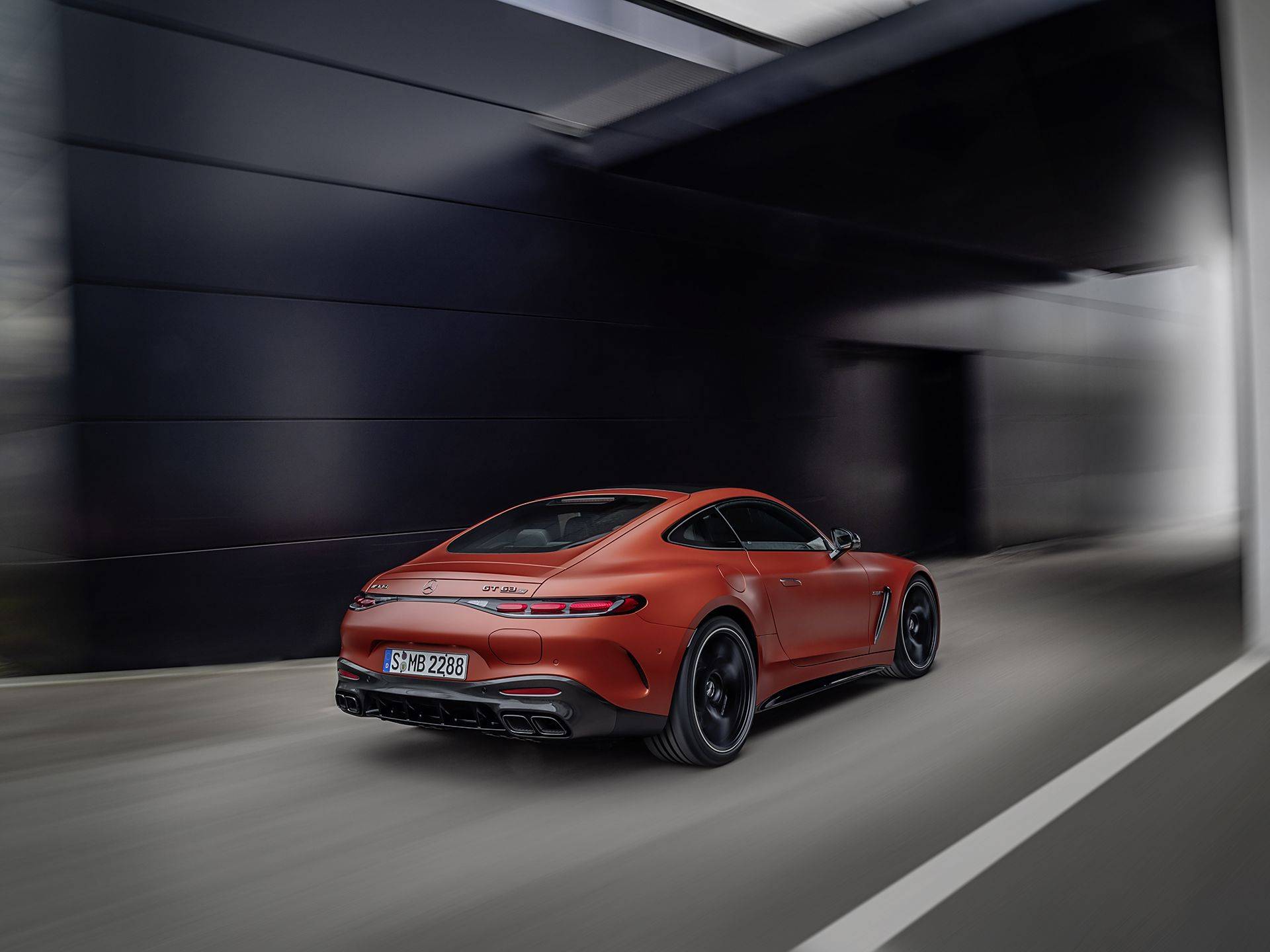 成都AMG GT新能源最新报价228.55万起 暂无优惠