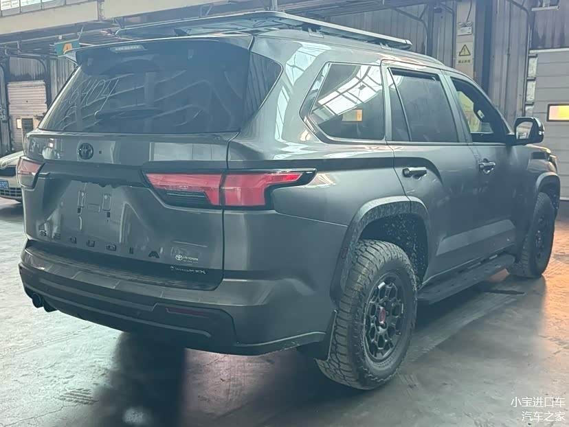 2025款进口红杉加版丐版最新报价