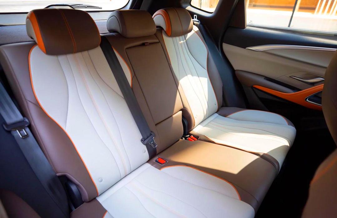 龙泉驿宋L DM-i优惠高达2.70万 最低仅售11.12万