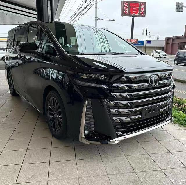 全能型四驱MPV 丰田威尔法7座商务车 宜商宜家用