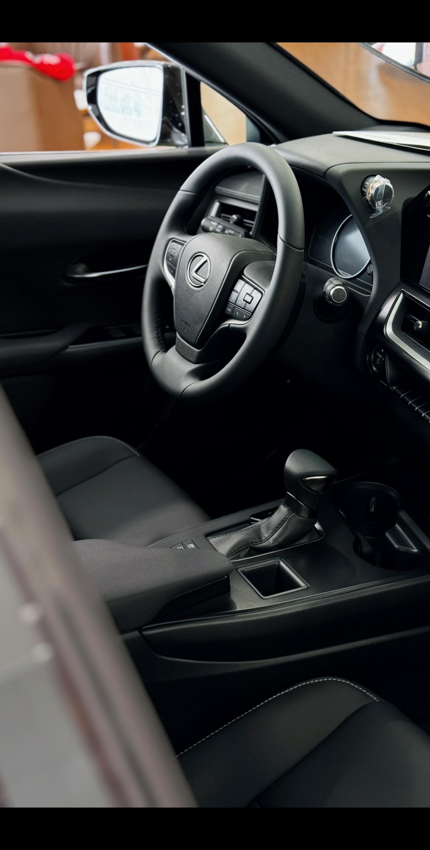 2023雷克萨斯LX欧规版价格优惠10万 欢迎上门试驾