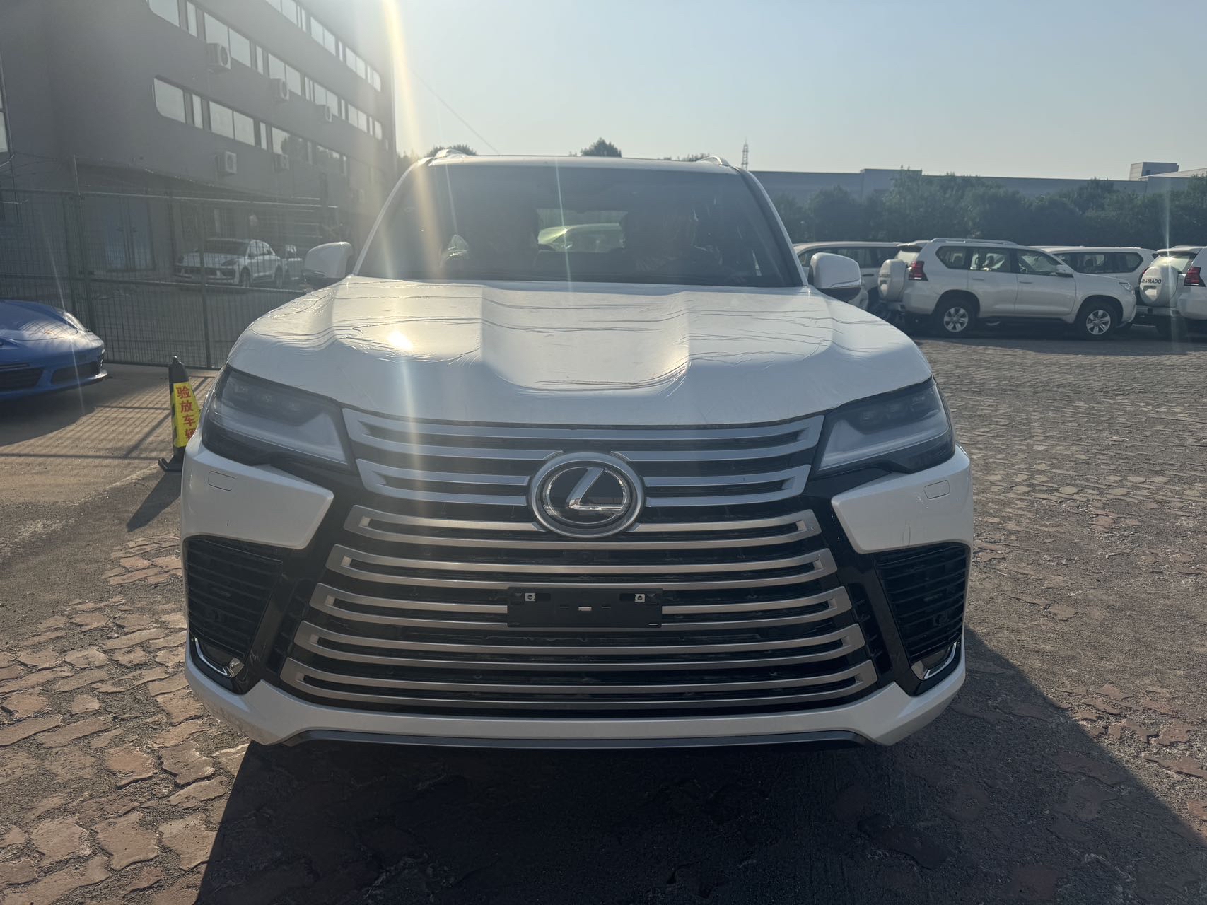 中东版雷克萨斯2024款LX600报价配置