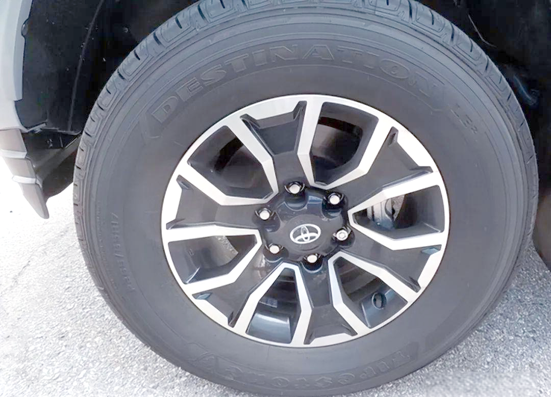 塔库玛加规版限时优惠 店内让利达3.5万元