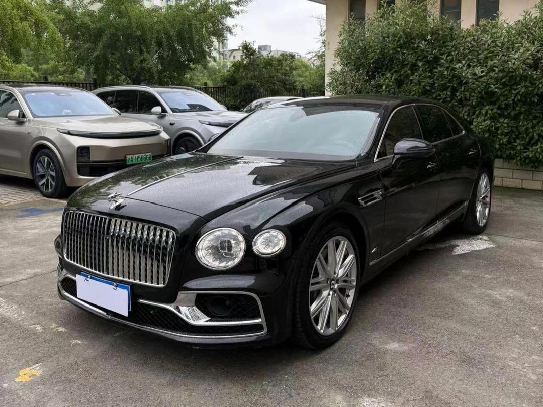 成都宾利飞驰平价销售196万起 欢迎上门试驾