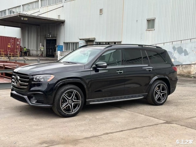 平行进口奔驰GLS加版团购最高优惠60万 欢迎前来试驾