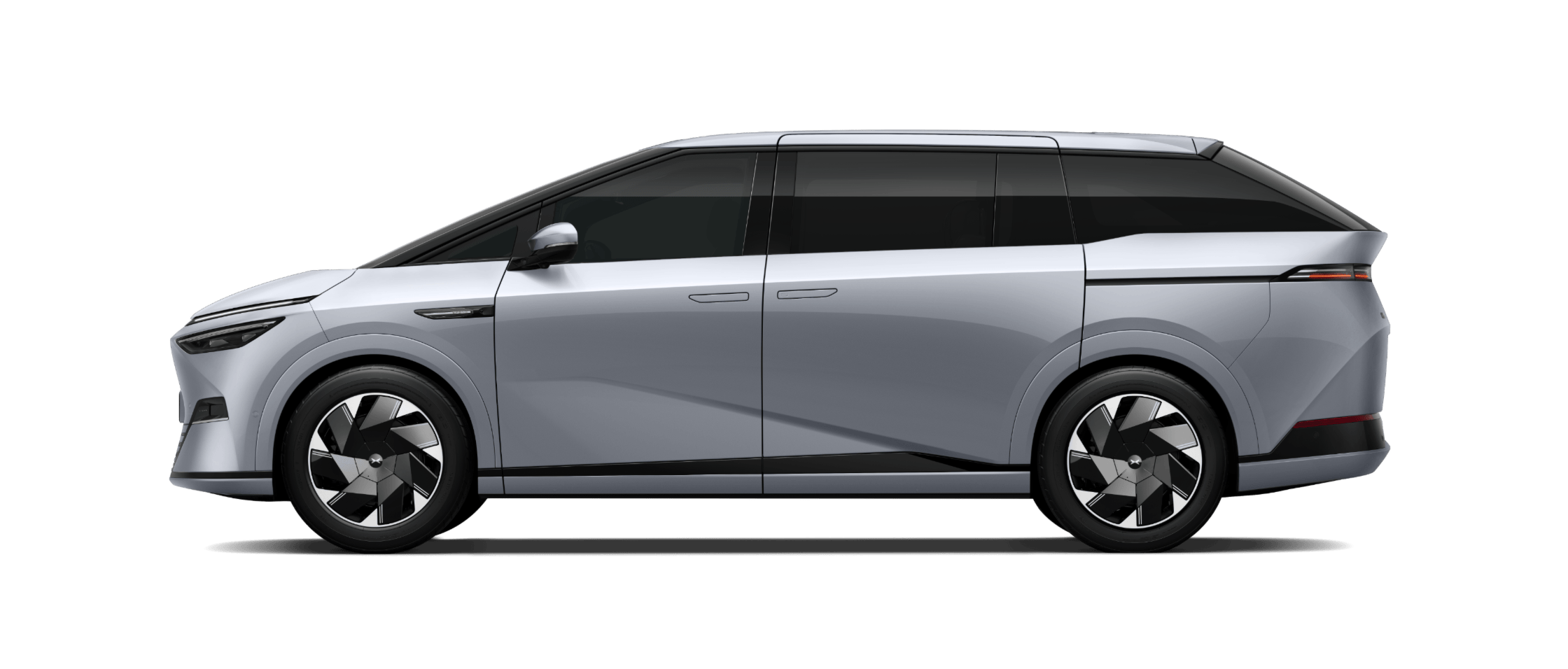 成都小鹏X9价格最低30.98万起 暂无优惠