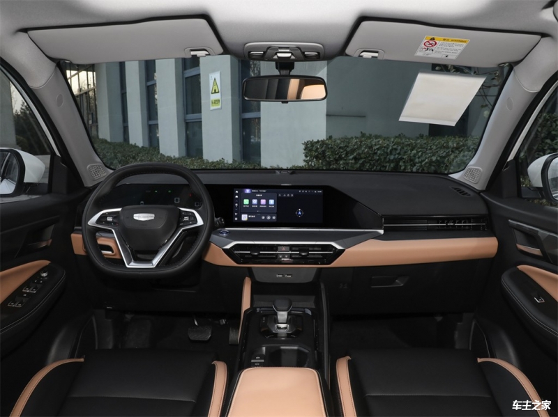 成都豪越PRO最高降0.60万 仅8.09万可入手