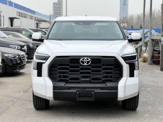 丰田坦途3.5全新来袭 现车图文详解