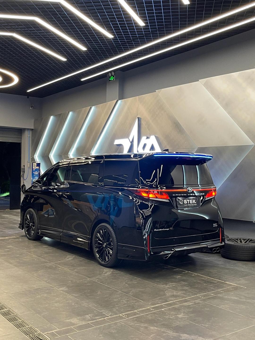 威尔法团购价格90万起 欢迎上门试驾