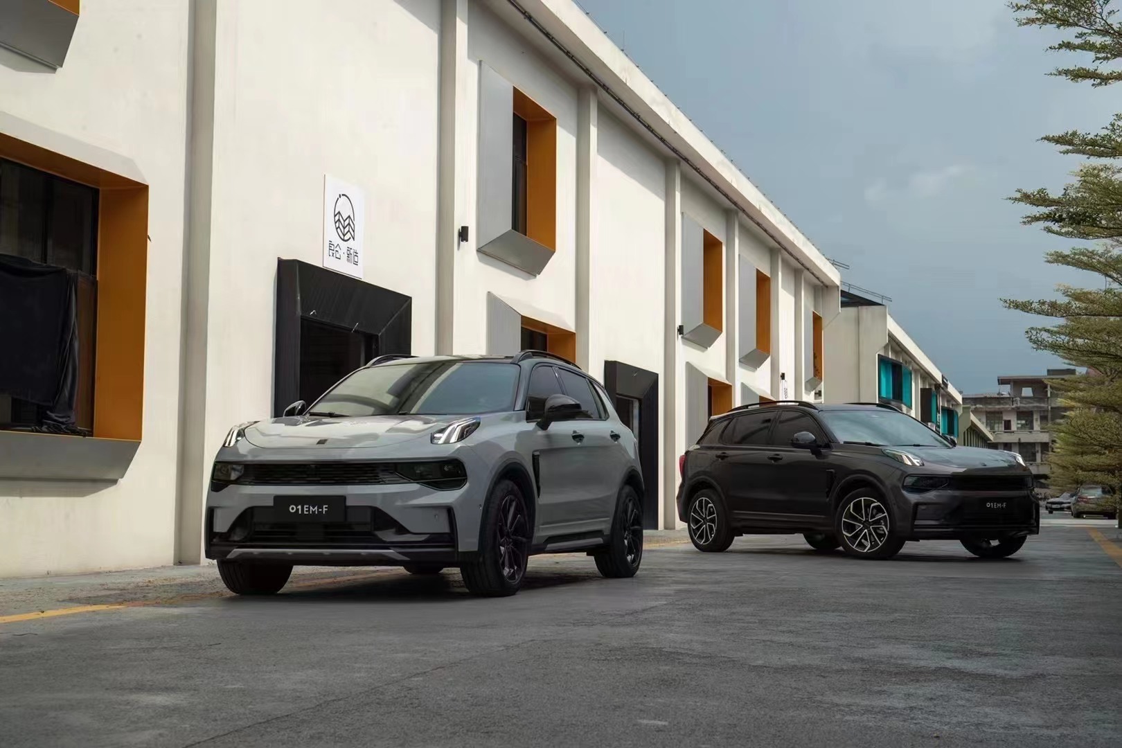 成都领克01报价11.98万起 优惠高达3.10万