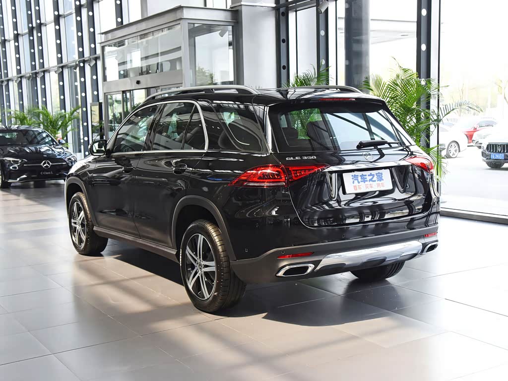 2022奔驰GLE墨版价格优惠6万 欢迎上门试驾