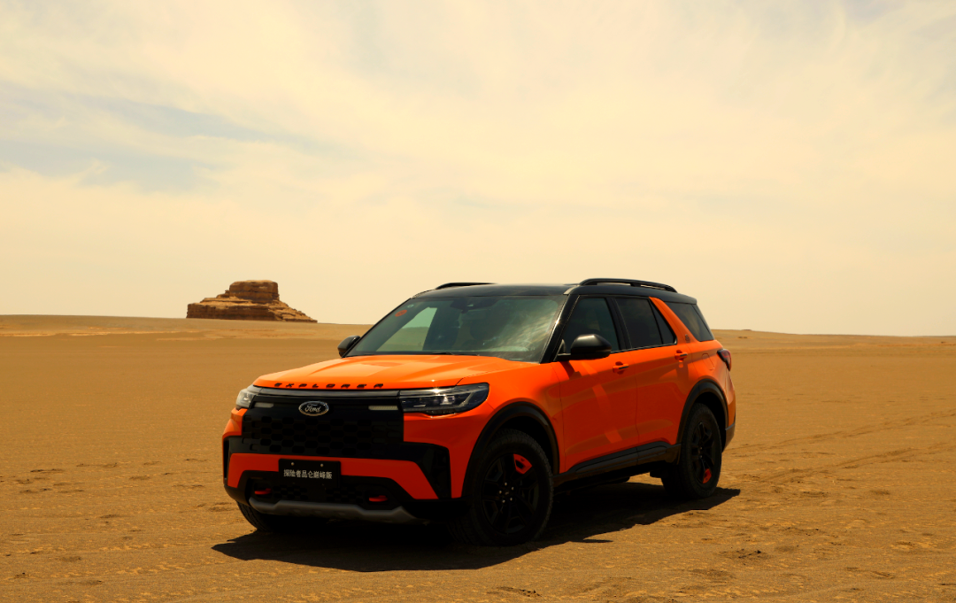 解锁近 6㎡套内面积,实拍福特探险者昆仑穿越版