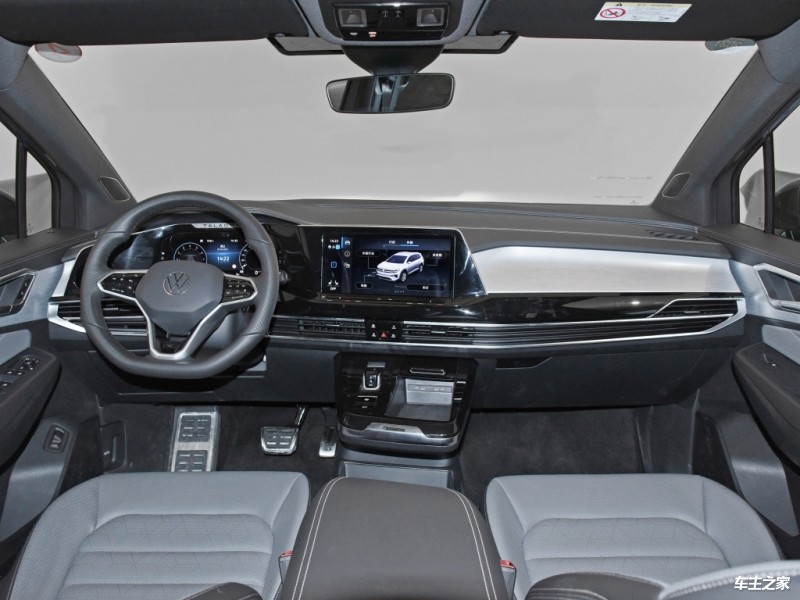 成都飞驰团购钜惠30万 欢迎上门试驾