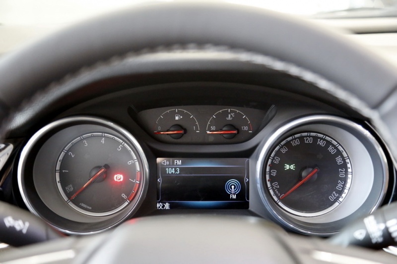 现购卫士欧版让利直降20万