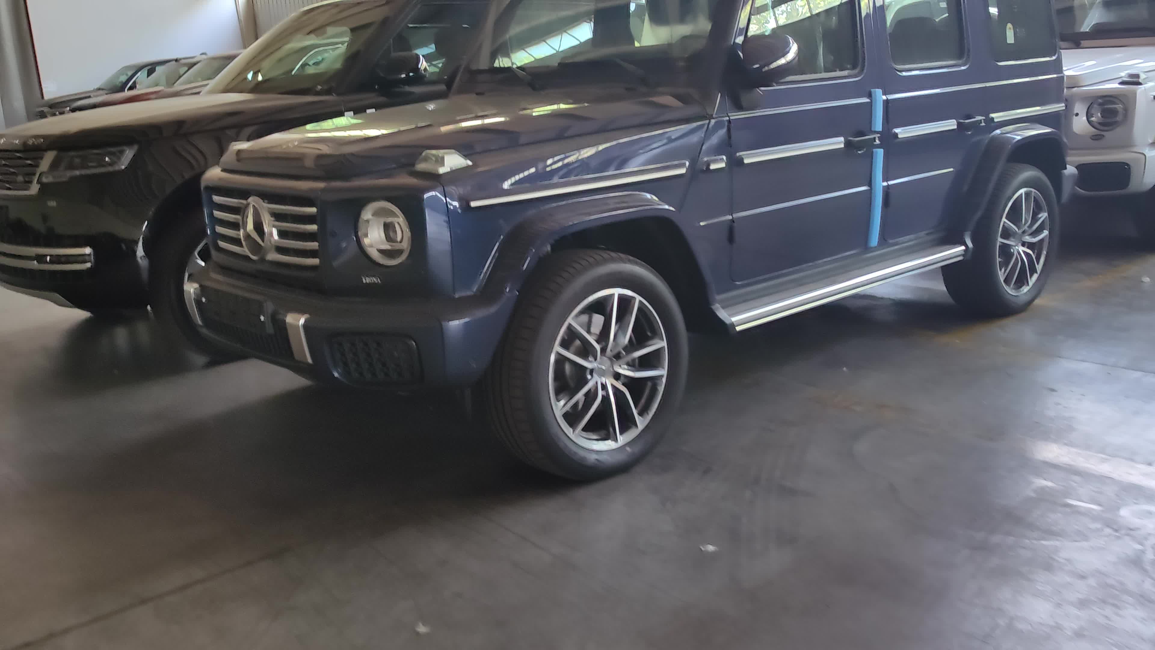 奔驰G级美版目前售价200万起 直降69万