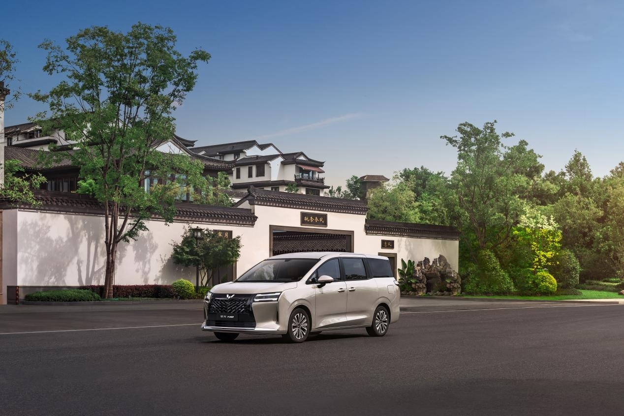 五菱星光730将11月12日上市 预售价7.68-11.28万