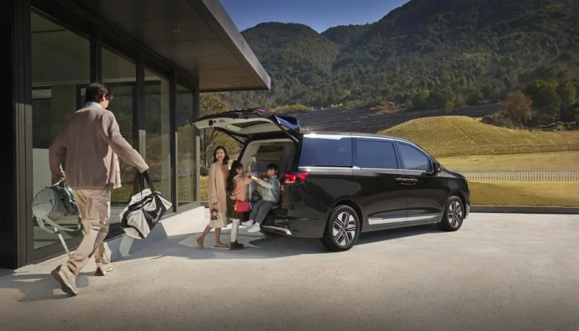 瑞风RF8悦享系列开启预售 订金2000元抵10000元