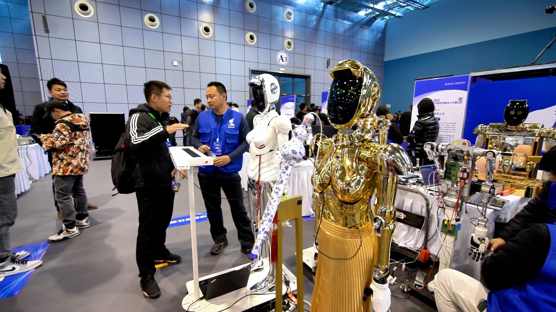 中国研究人员实现全手触觉机器人仿生手突破 多物体抓取成功率达100%中国研究人员实现全手触觉机器人仿生手突破 多物体抓取成功率达100%