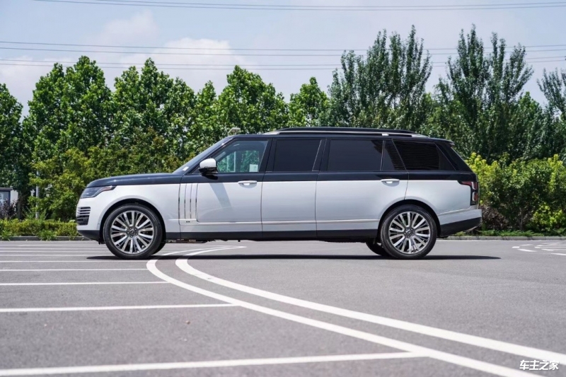 成都远卓名车路虎皇家一号团购最高优惠40万 欢迎试乘试驾