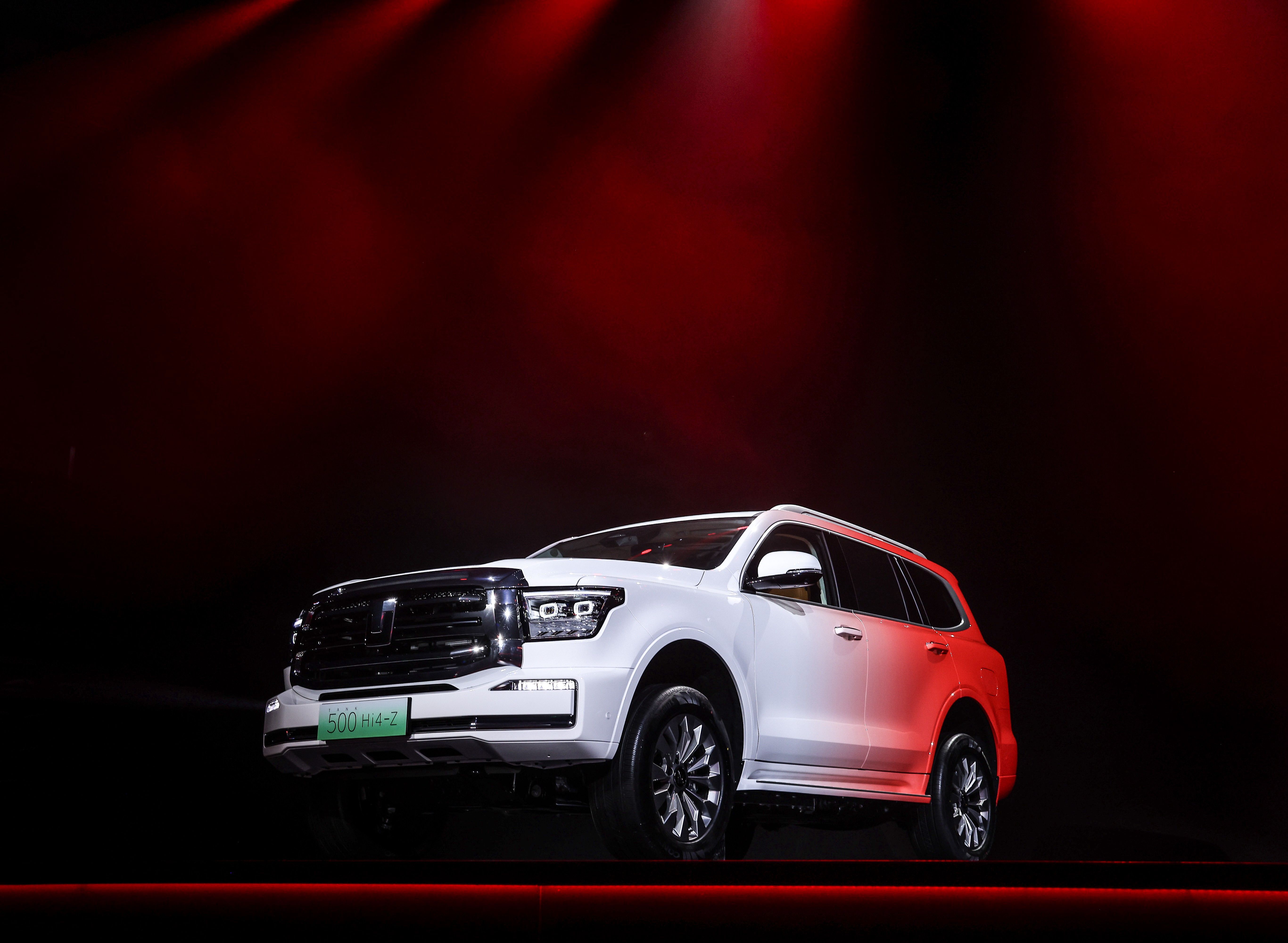 全新坦克500成都车展亮相 售价33.5万元起