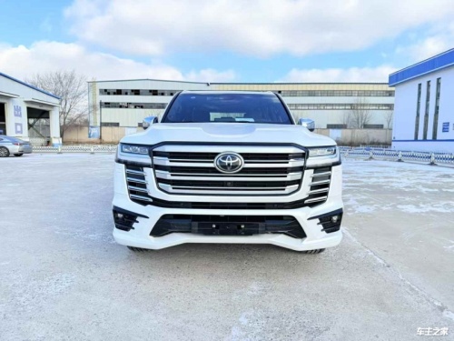 购兰德酷路泽中东版享34.8万优惠 欢迎上门试驾