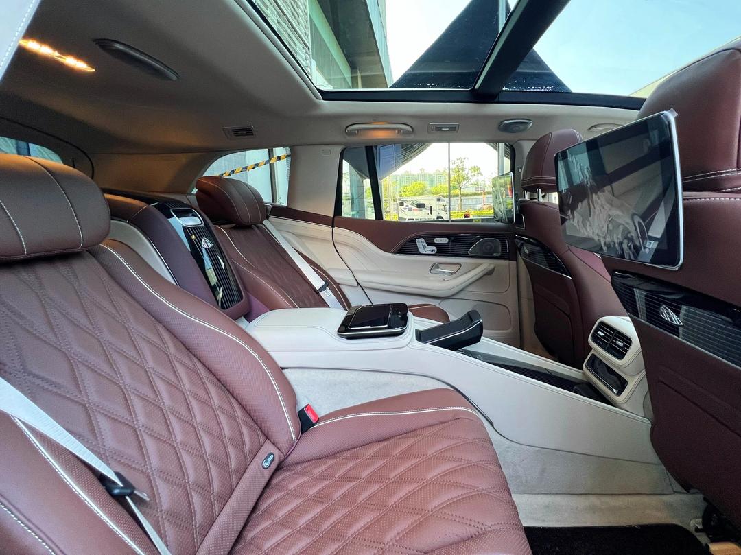 奔驰迈巴赫GLS级欧版售价230万起 直降50万