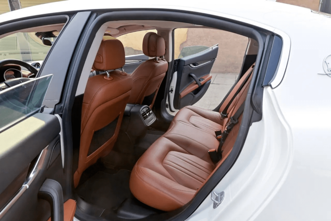 成都Ghibli最高让利29.00万元 仅57.98万可入手