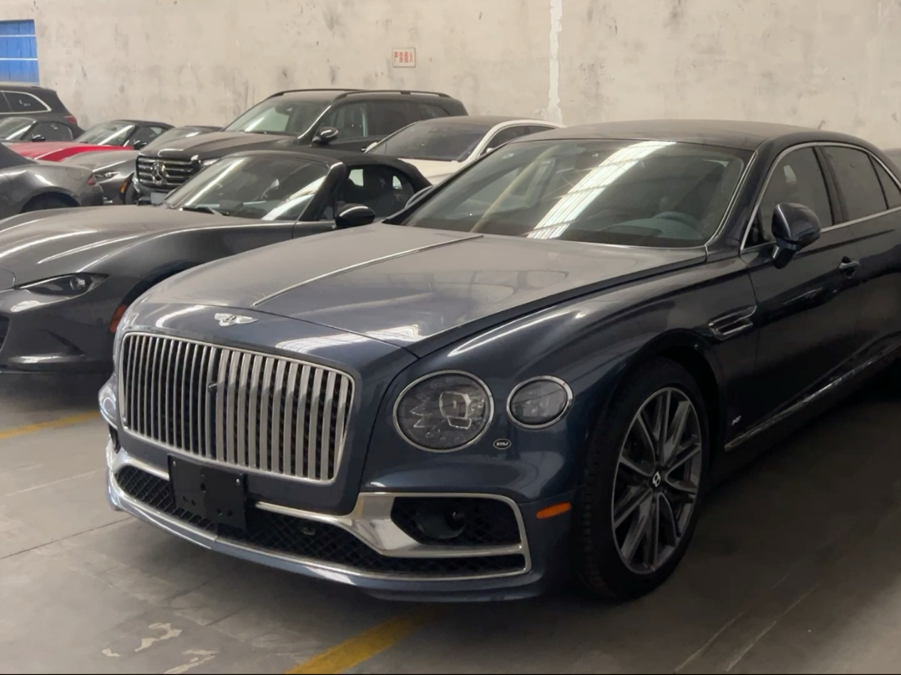 成都宾利飞驰降价促销 购车最高优惠30万