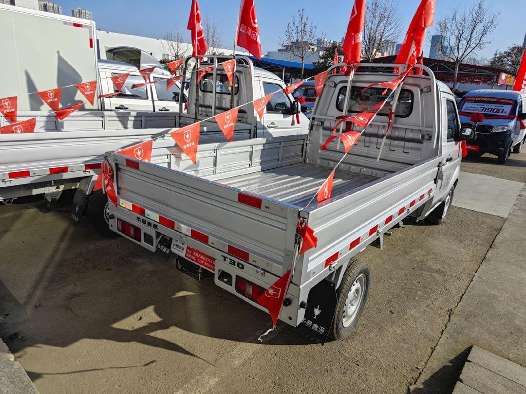 龙泉驿金杯T3价格最低3.49万起 暂无优惠