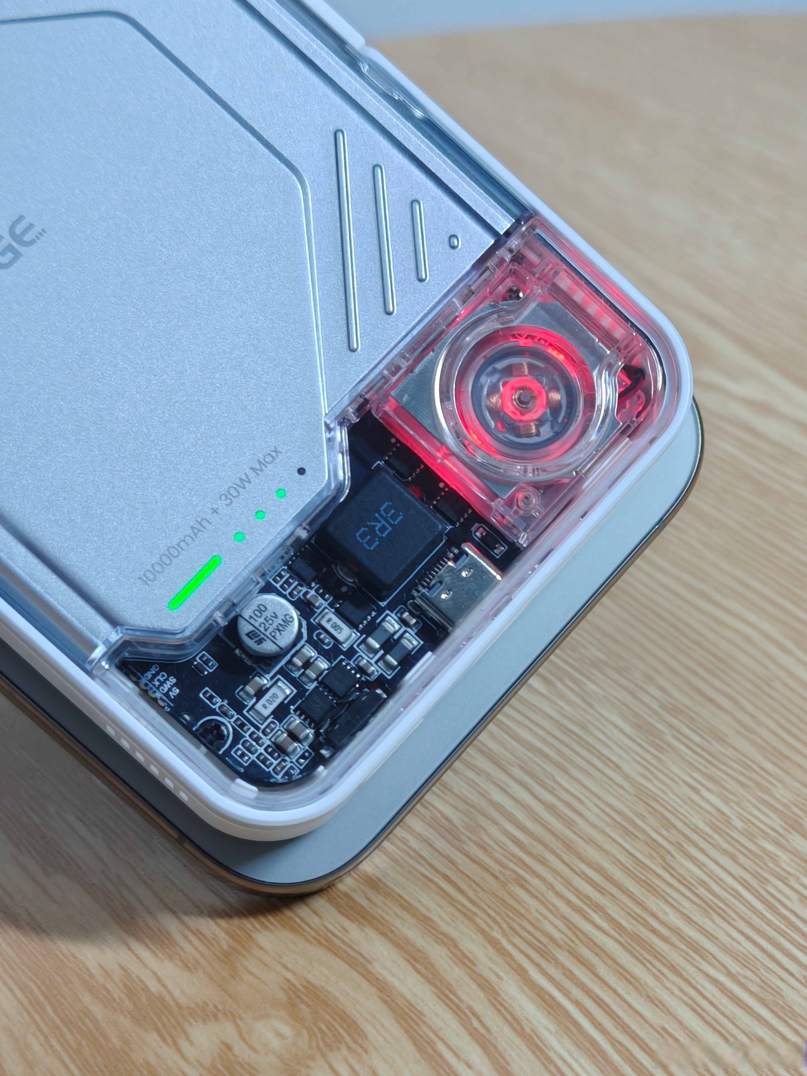 香港中文大学发明更安全的锂离子电池设计 可防止可能引起火灾的热失控香港中文大学发明更安全的锂离子电池设计 可防止可能引起火灾的热失控