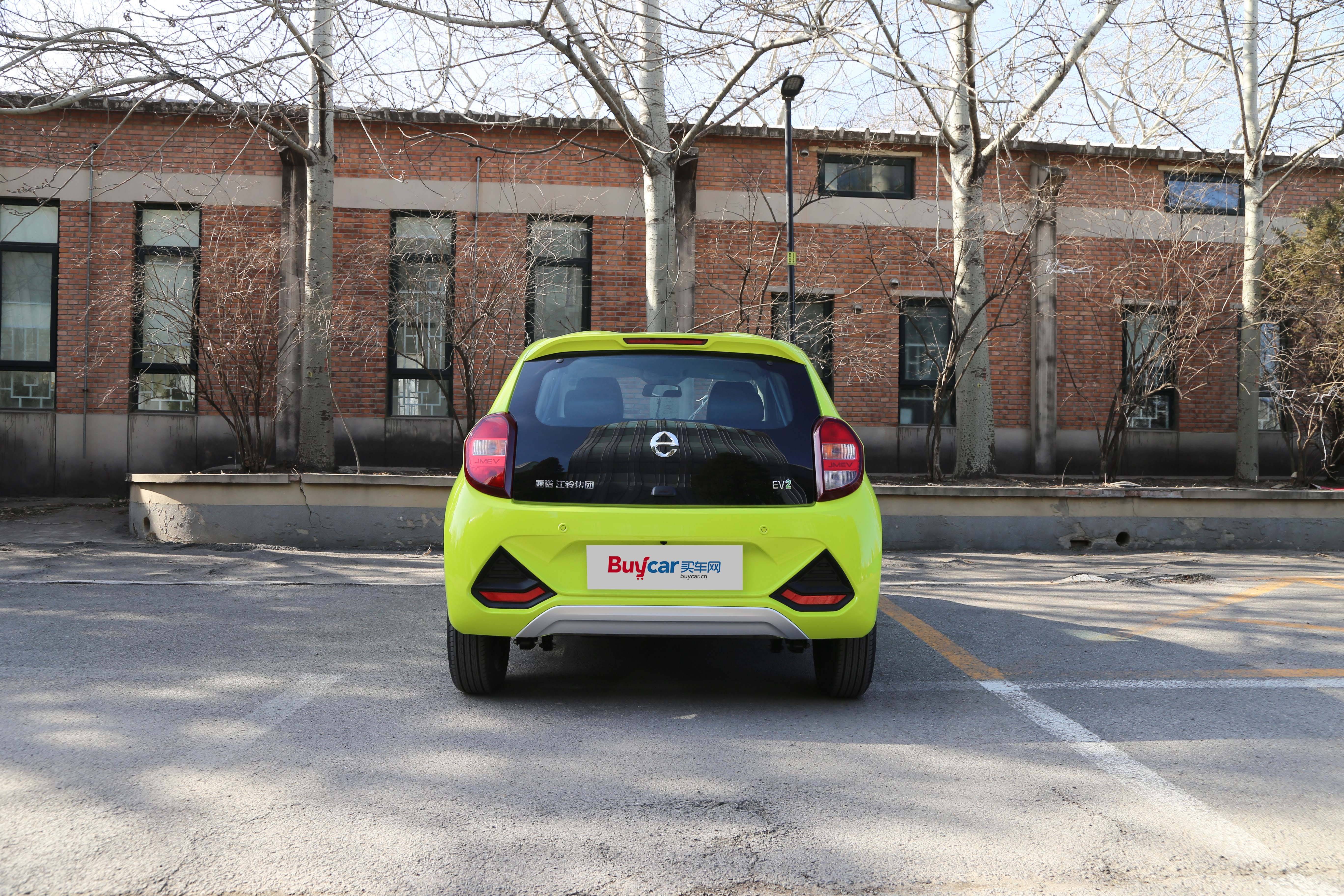 雷诺江铃2025款小麒麟正式上市 售价为3.99-4.39万