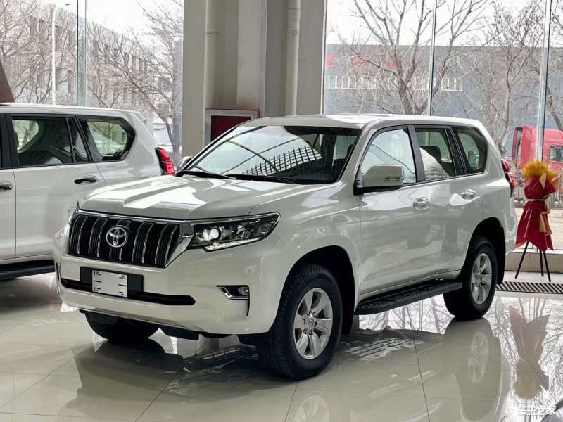 平行进口丰田普拉多中东版最高降7.8万 欢迎到店试驾