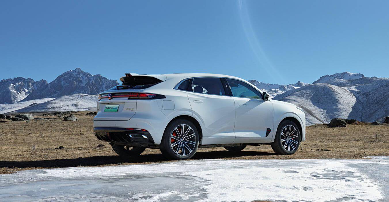 成都长安UNI-V 智电iDD降1.70万 最低仅售10.79万