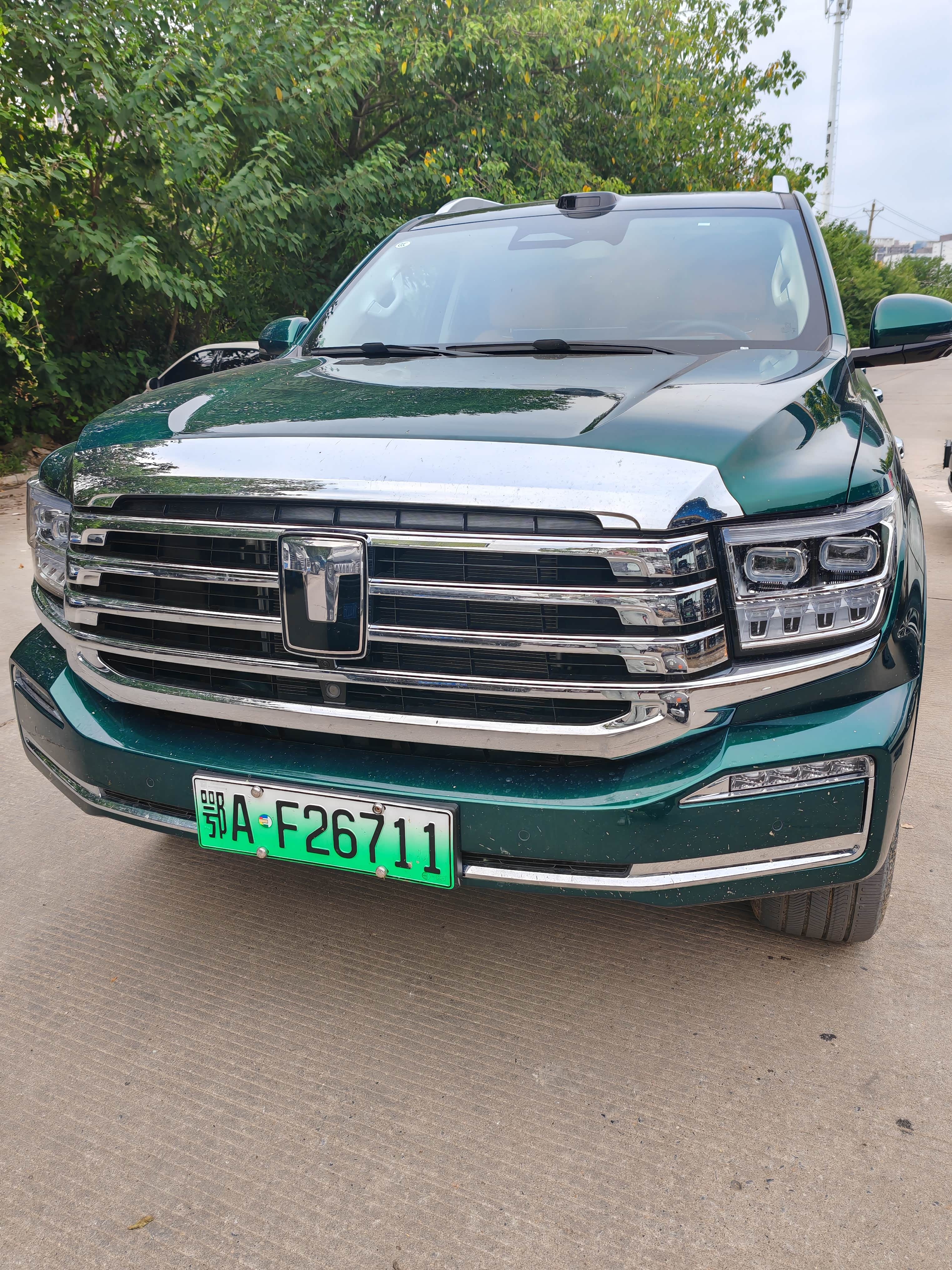 成都坦克700新能源售价42.80万起 暂无优惠