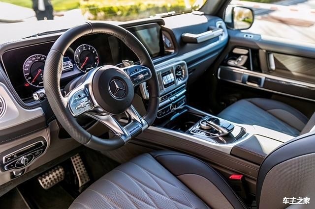 现购奔驰G级AMG让利直降5万 欢迎到店试驾