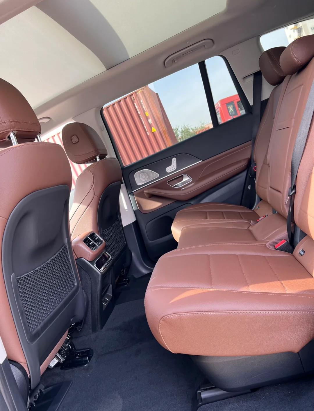 国六奔驰GLS450美版外观内饰导购 落地价格如何