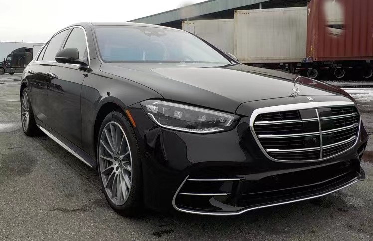 奔驰S级美版促销125万起 欢迎试乘试驾