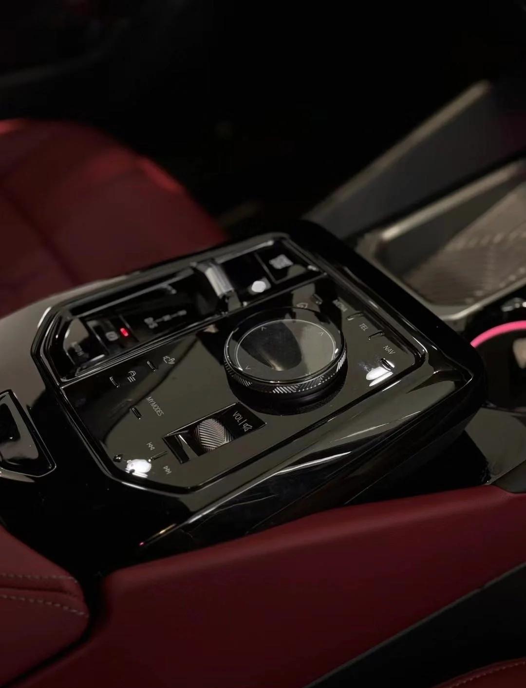 成都宝马8系最高降24.00万 最低仅售73.80万