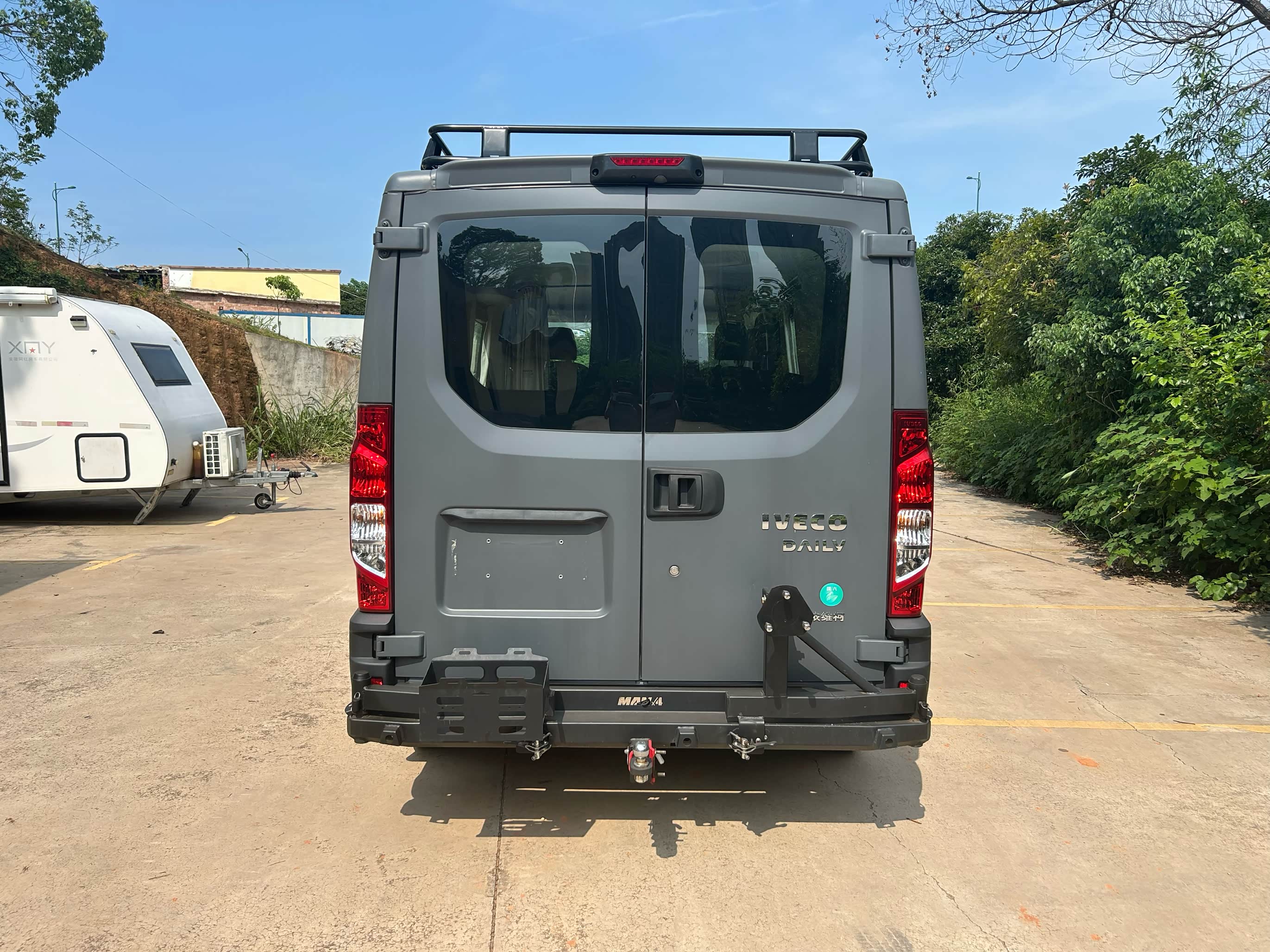 成都依维柯欧胜新能源报价16.49万起 优惠高达9.40万