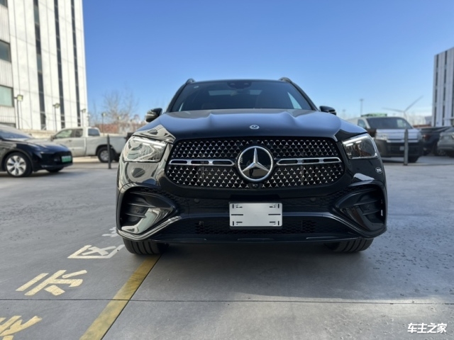 奔驰GLE墨版团购优惠6万 欢迎前来试驾