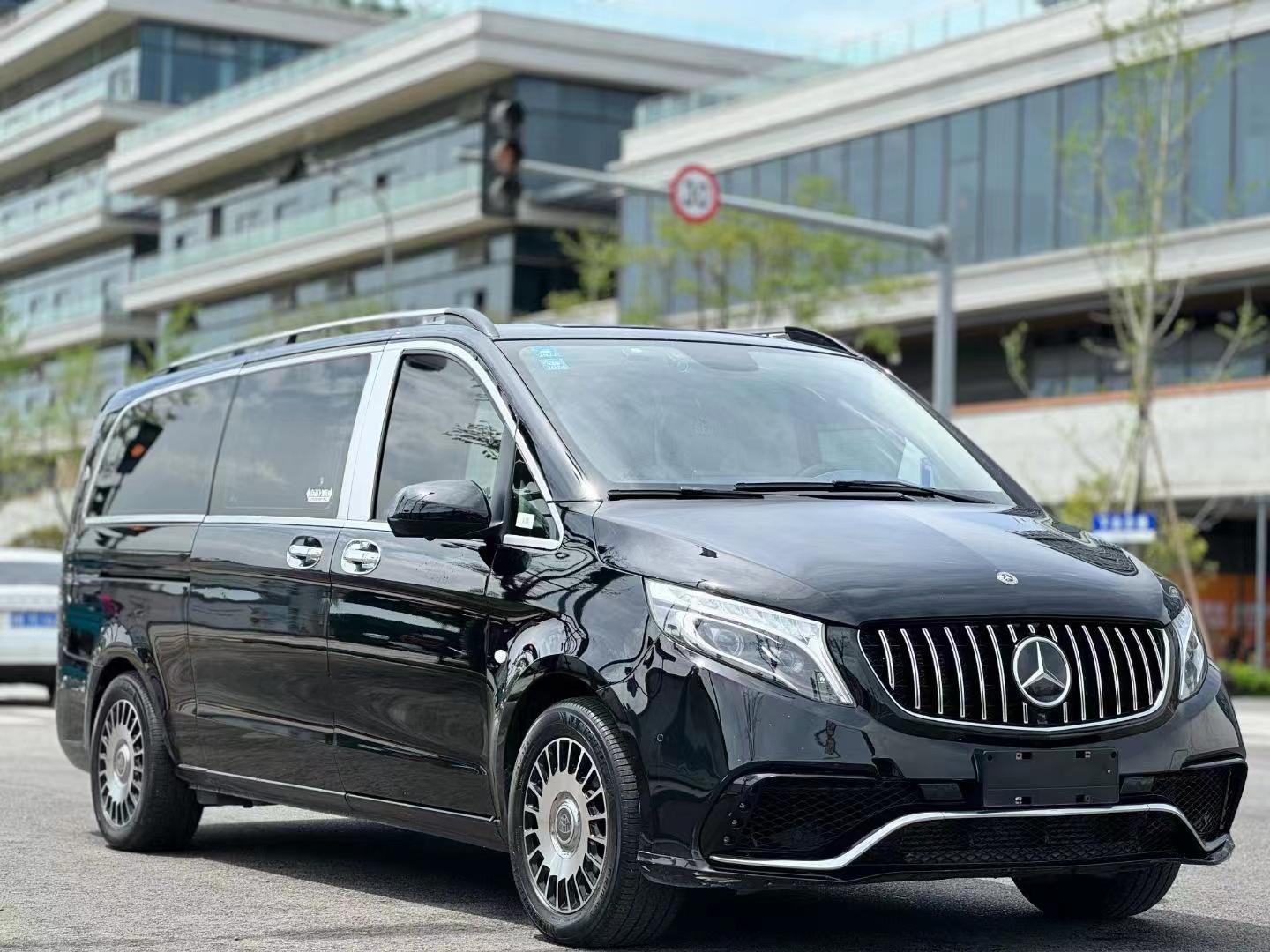 奔驰威霆价格最低29万起 欢迎试乘试驾