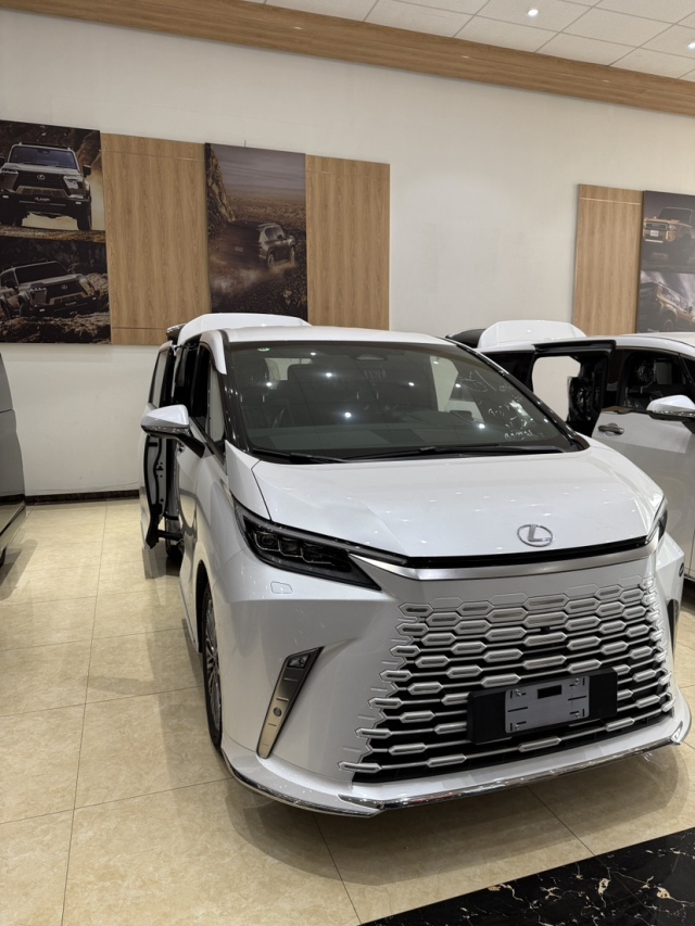 2025雷克萨斯LM亚洲版最新行情 部分车型优惠43万