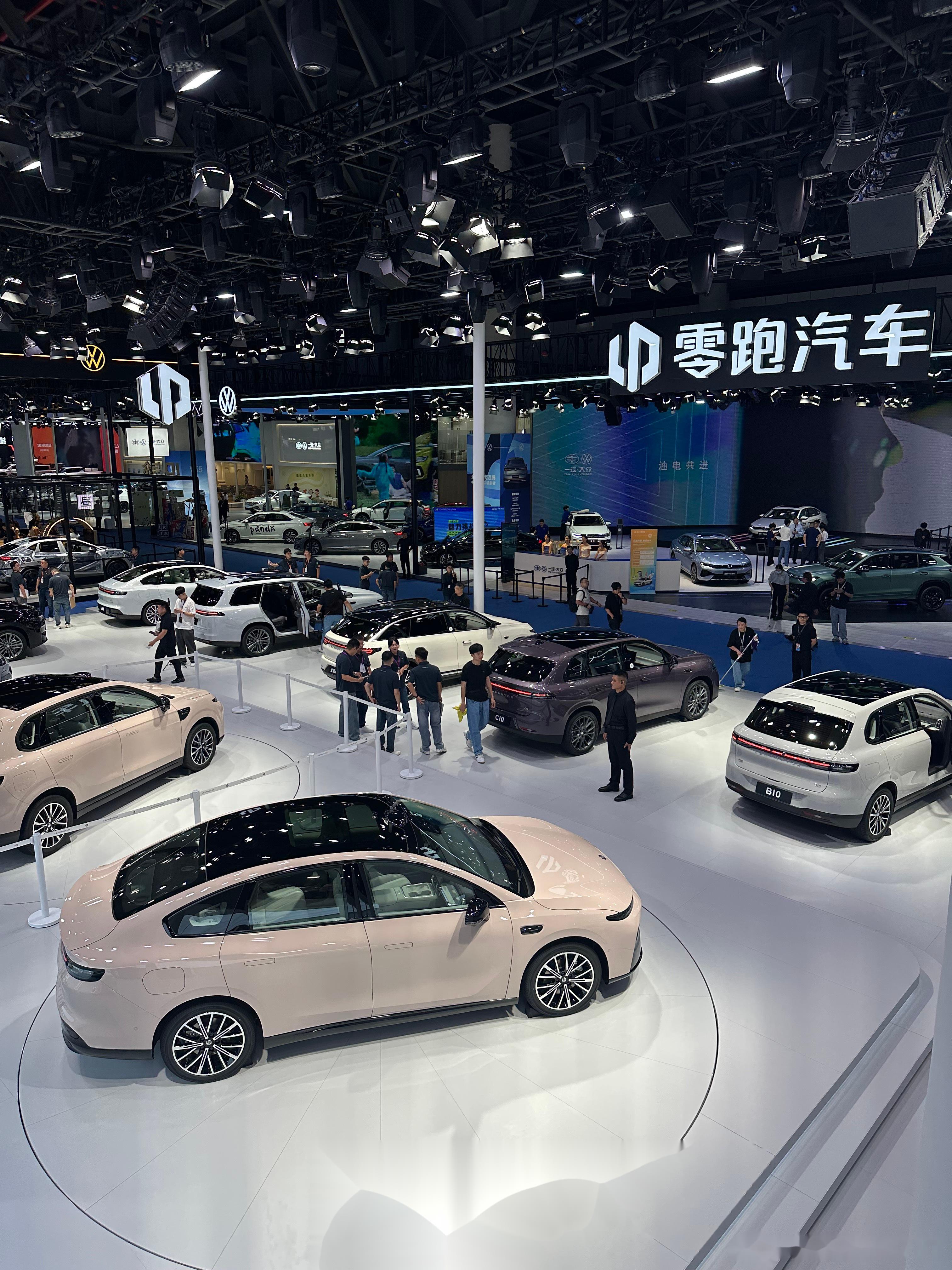 零跑汽车2月交付新车28067台