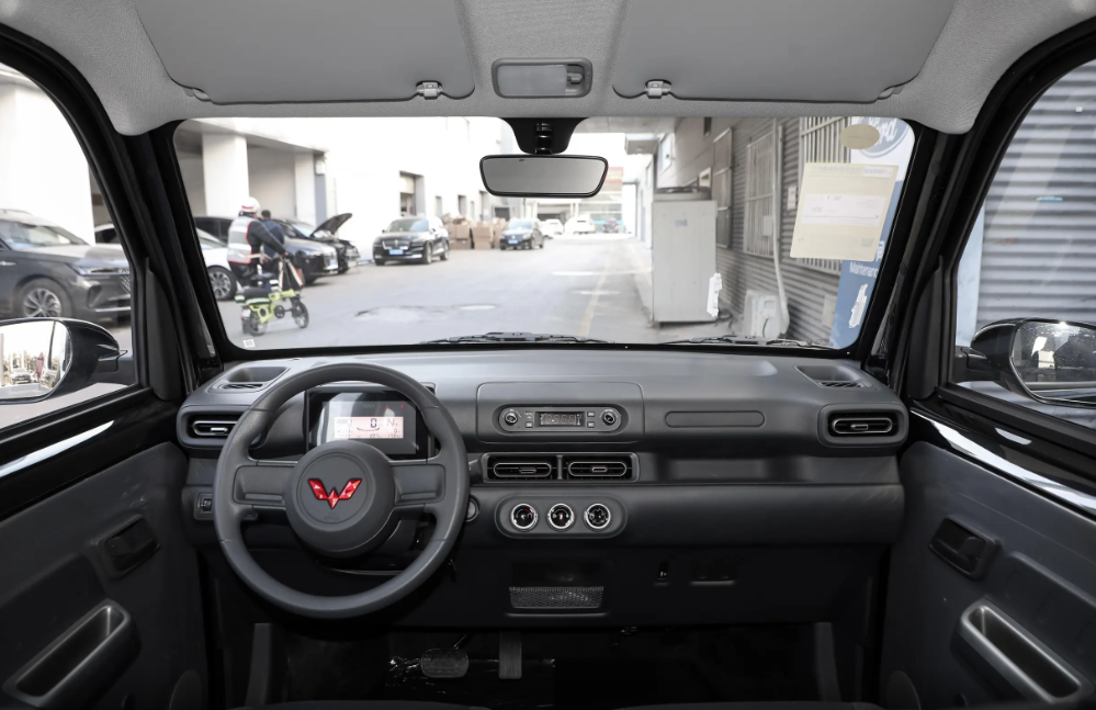 金牛五菱之光最低3.51万起售 暂无优惠